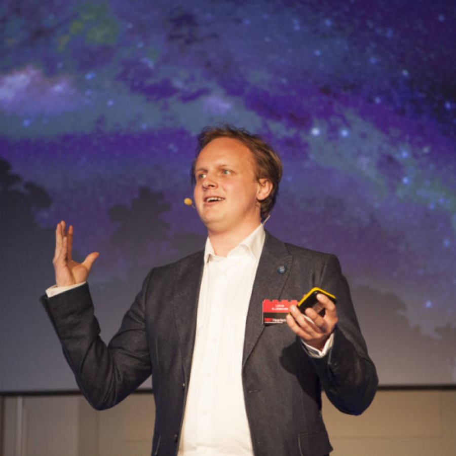 Lucas Ellerbroek – TedX Lucas Ellerbroek - TedX